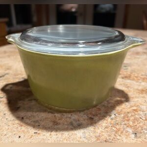 Pyrex #473 Cinderella 1 Qt Verde Green Round Casserole w/ Pyrex Glass lid  #470C
